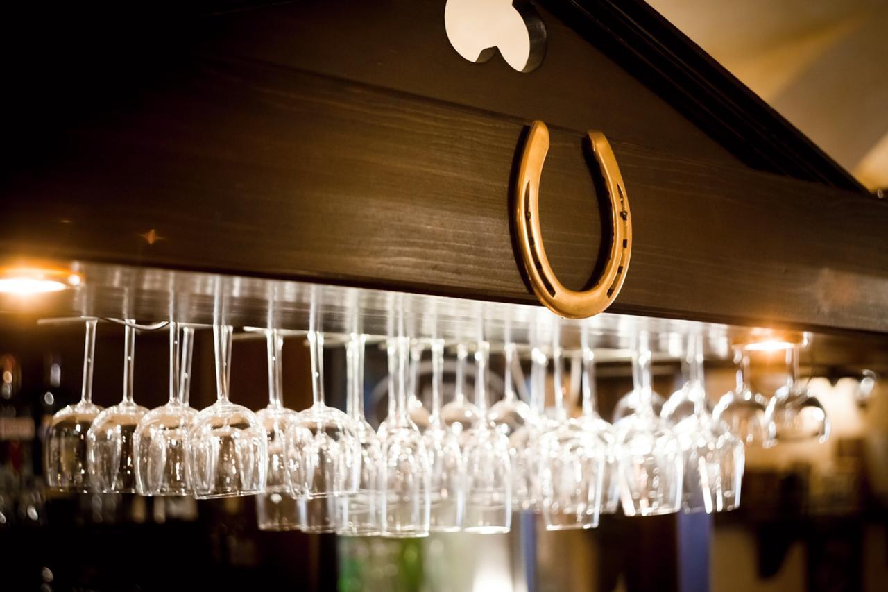 U Zlate Podkovy - At The Golden Horseshoe Praha Bagian luar foto