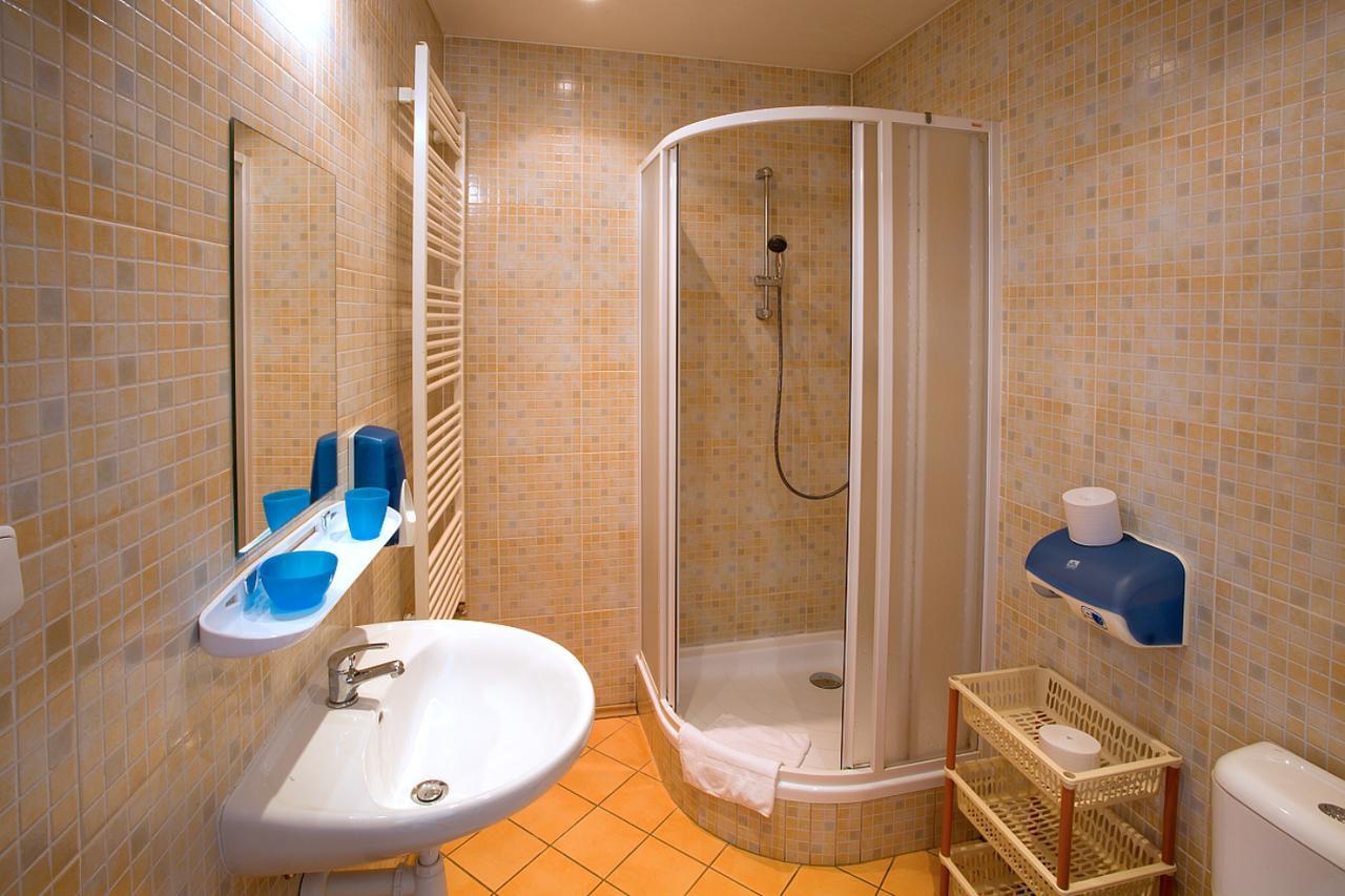 U Zlate Podkovy - At The Golden Horseshoe Praha Bagian luar foto